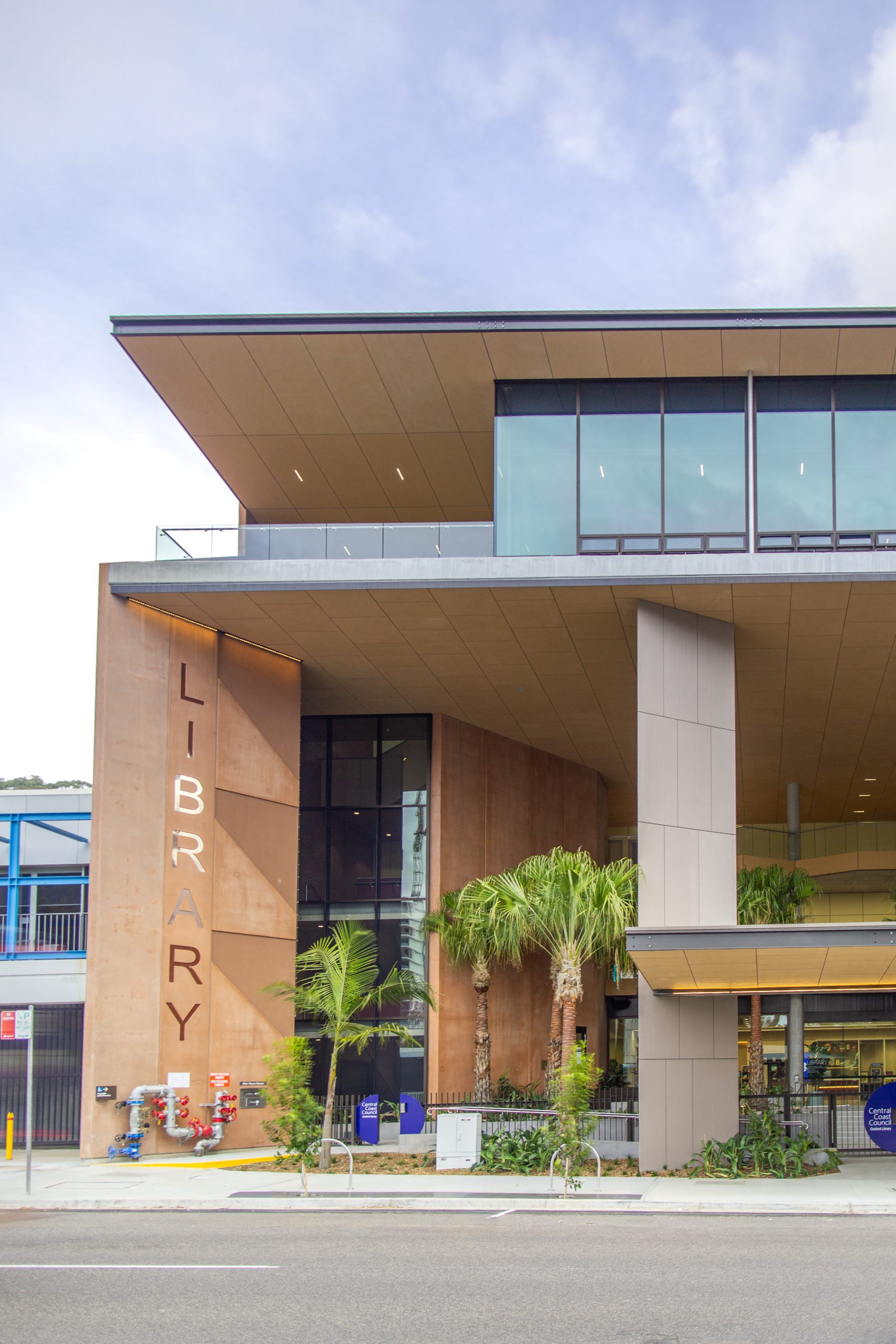 A photo of the completed Gosford Regional Library | North Construction