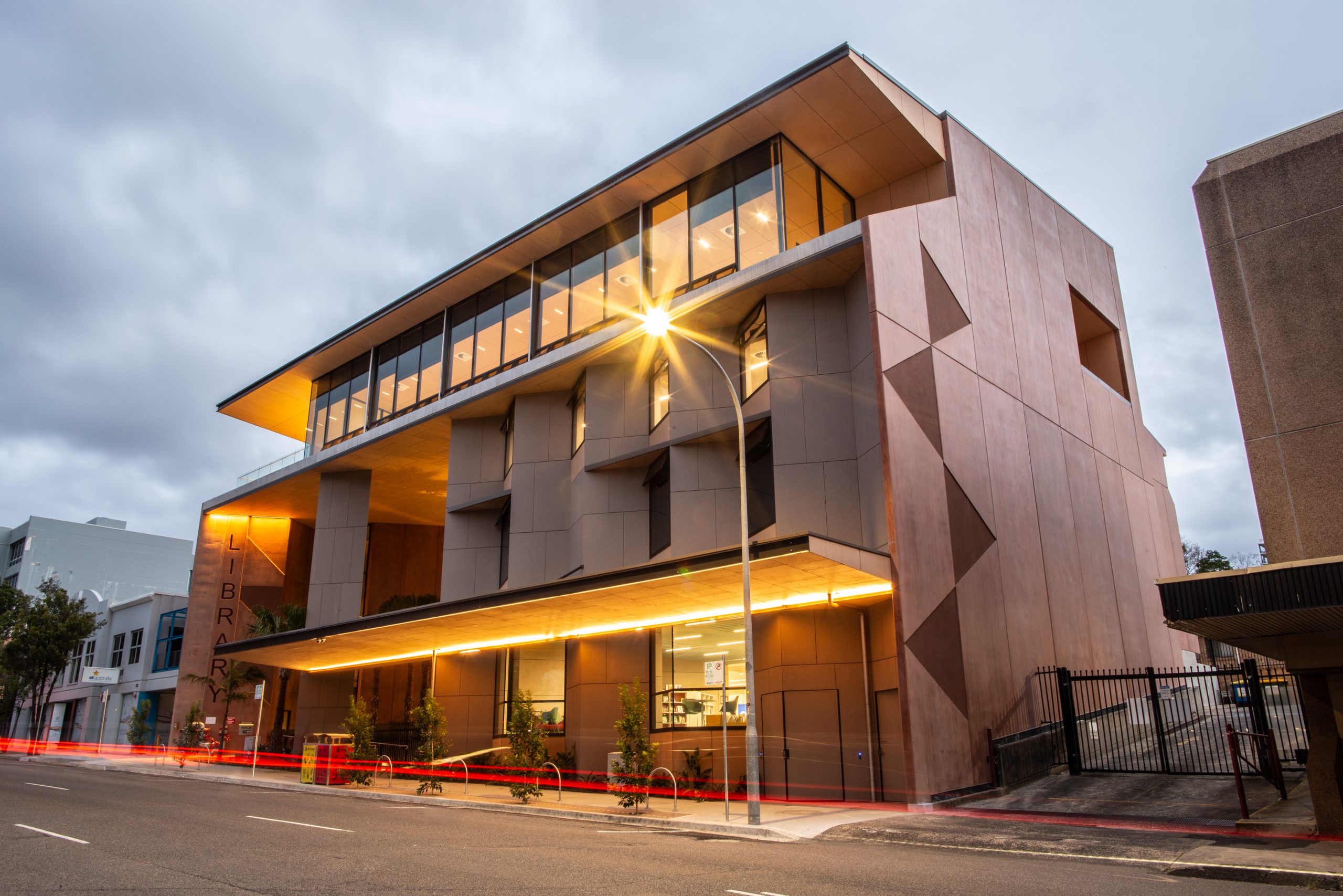 A photo of the completed Gosford Regional Library | North Construction