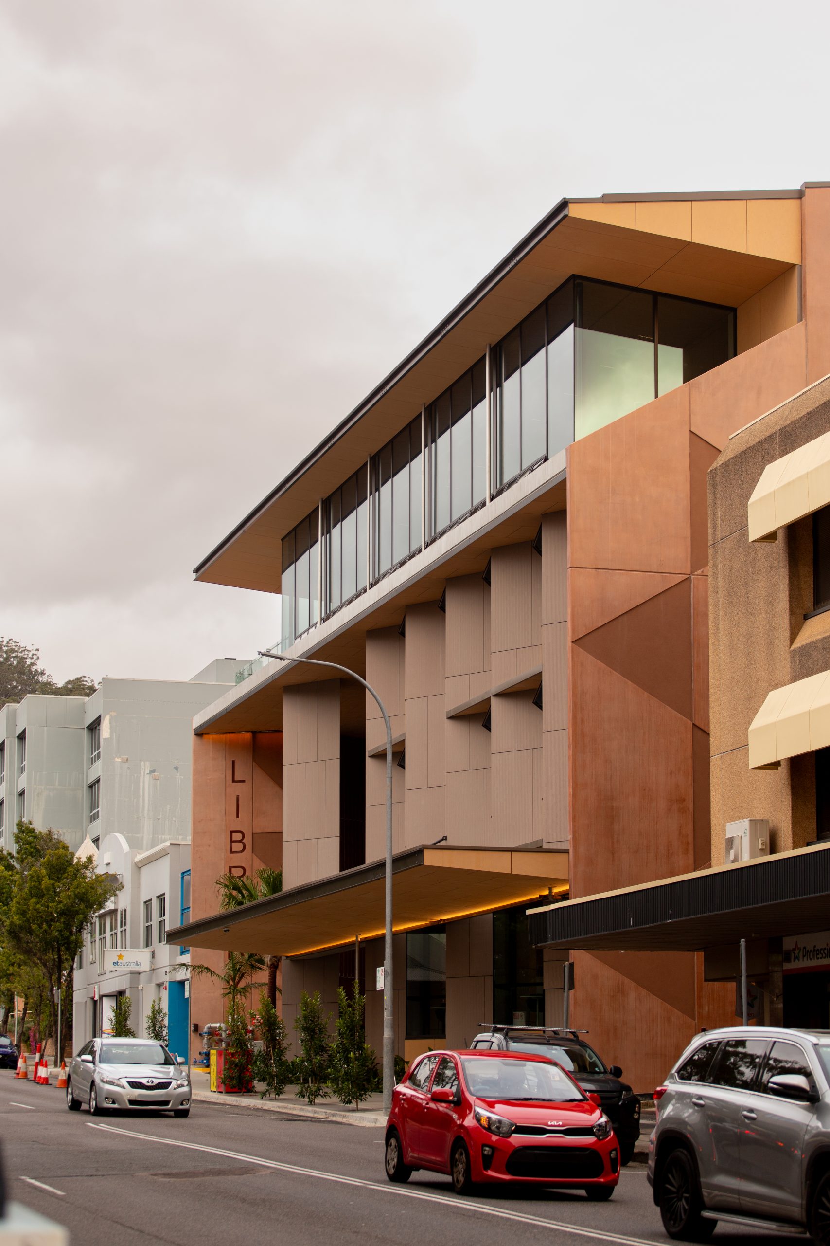 A photo of the completed Gosford Regional Library | North Construction