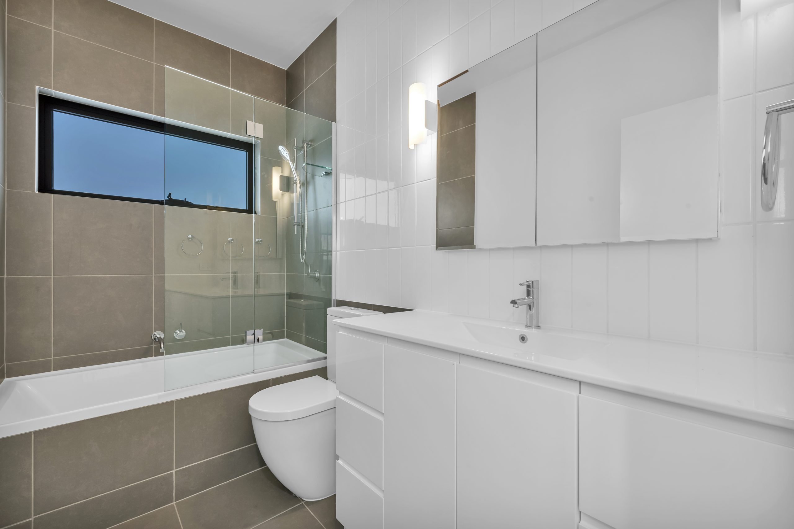 Completed images of the Ashgrove Residence, Madigoo | North Construction